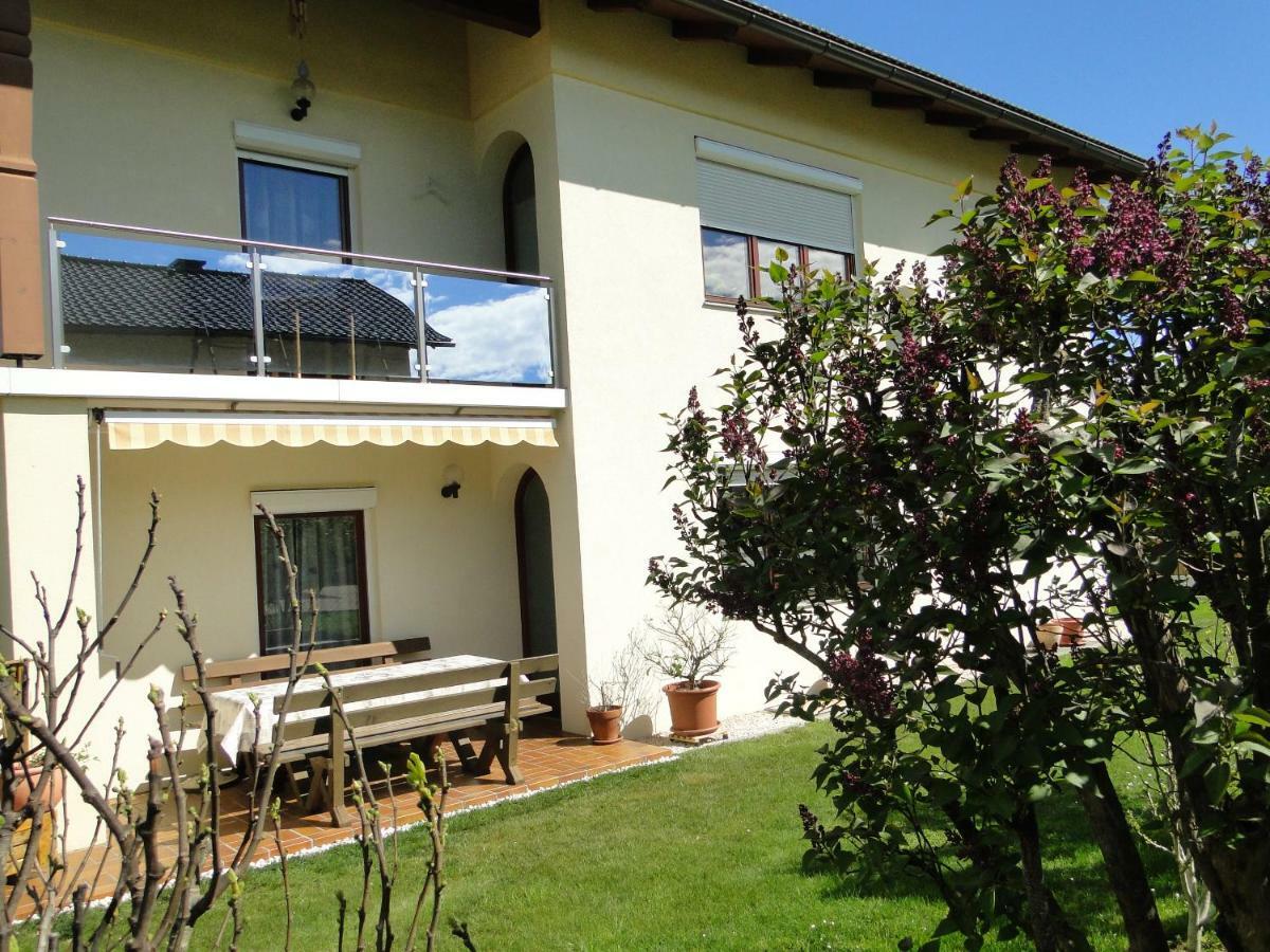 Apartment Ferienwohnung Kogler Kraig Exterior photo